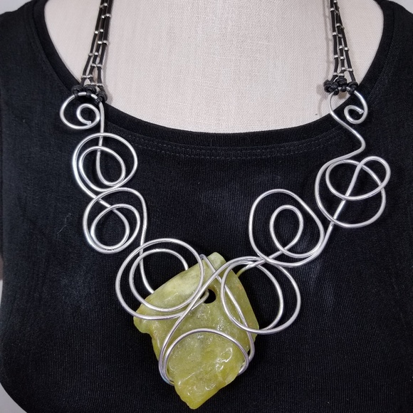 Aluminum Swirls Leather & Lt Green Rough Cut